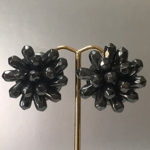 3D gunmetal sparkly post earrings. Unbranded EUC Estate sale find, lightweight